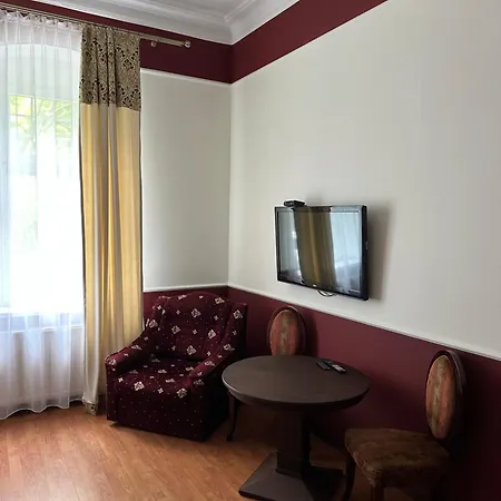 Pałacyk Pensjonat 3*